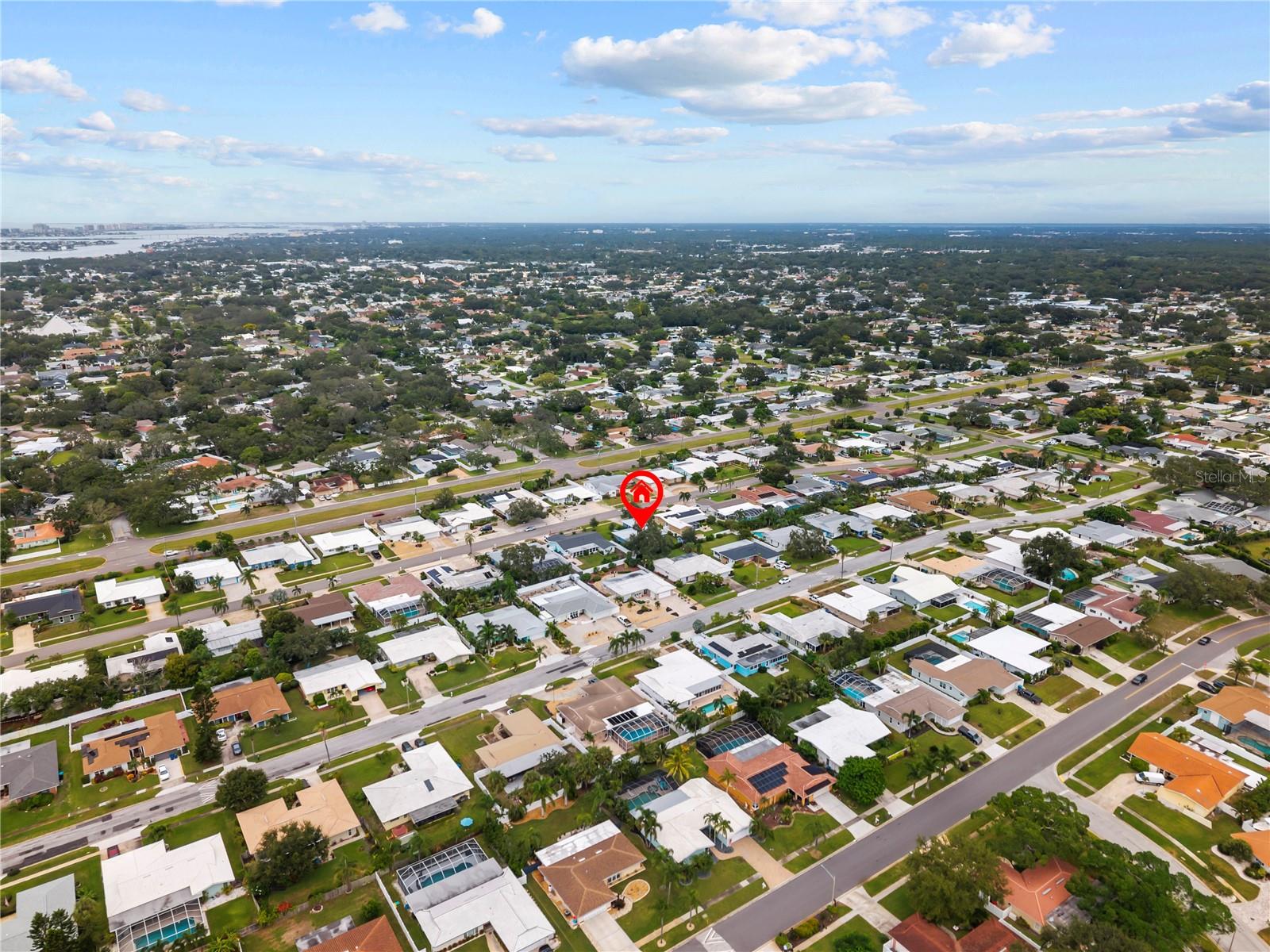 IMPERIAL POINT - Residential