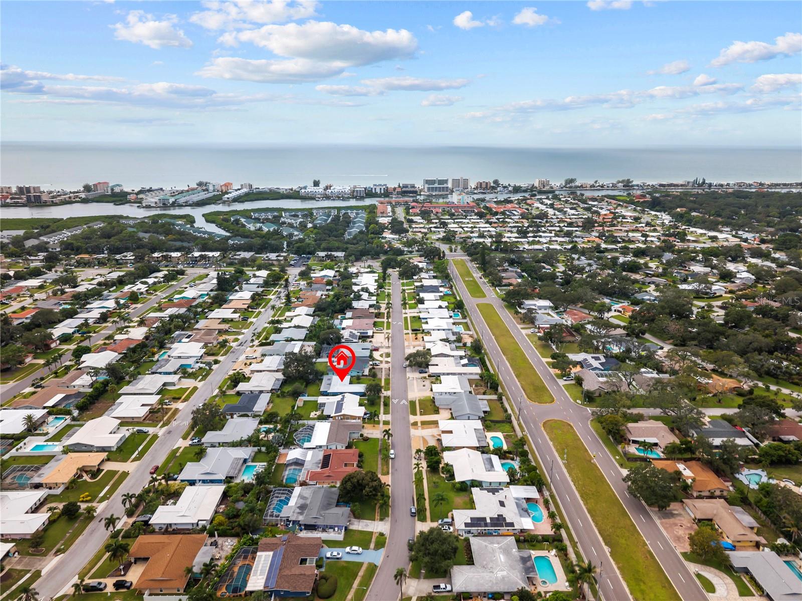 IMPERIAL POINT - Residential