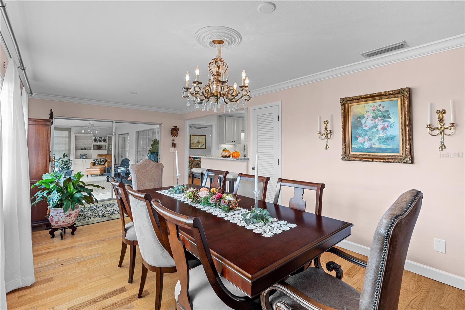 IMPERIAL POINT - Residential