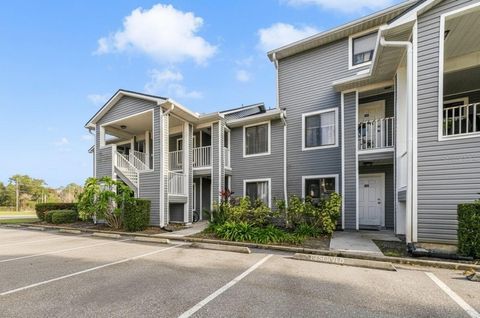 Photo of 9504 Darien Avenue #9504, Orlando, FL 32817 (MLS # O6364783)