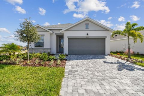 Photo of 11743 Full Moon Loop, Parrish, FL 34219 (MLS # TB8451895)