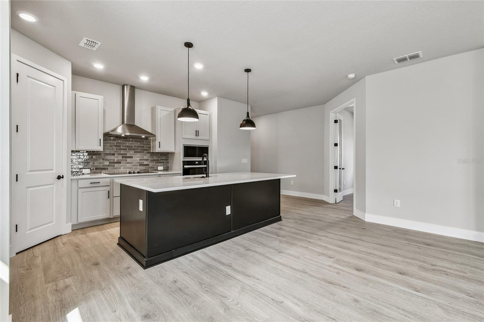 NORTH RIVER RANCH - Residential