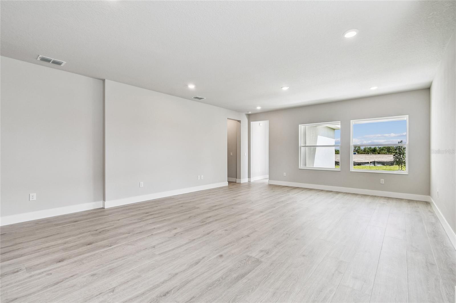 NORTH RIVER RANCH - Residential