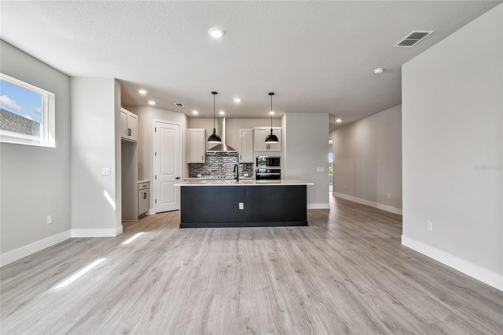 NORTH RIVER RANCH - Residential