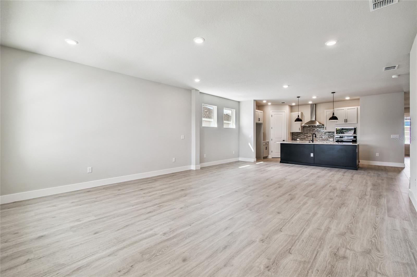 NORTH RIVER RANCH - Residential