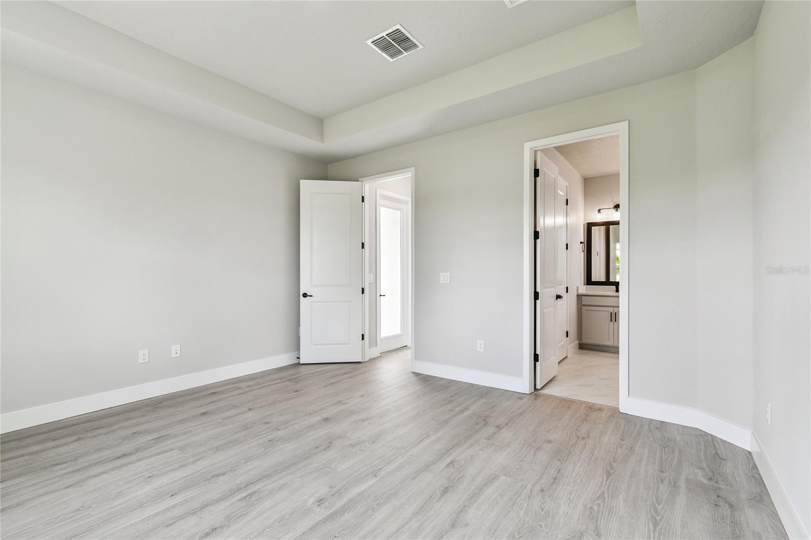 NORTH RIVER RANCH - Residential