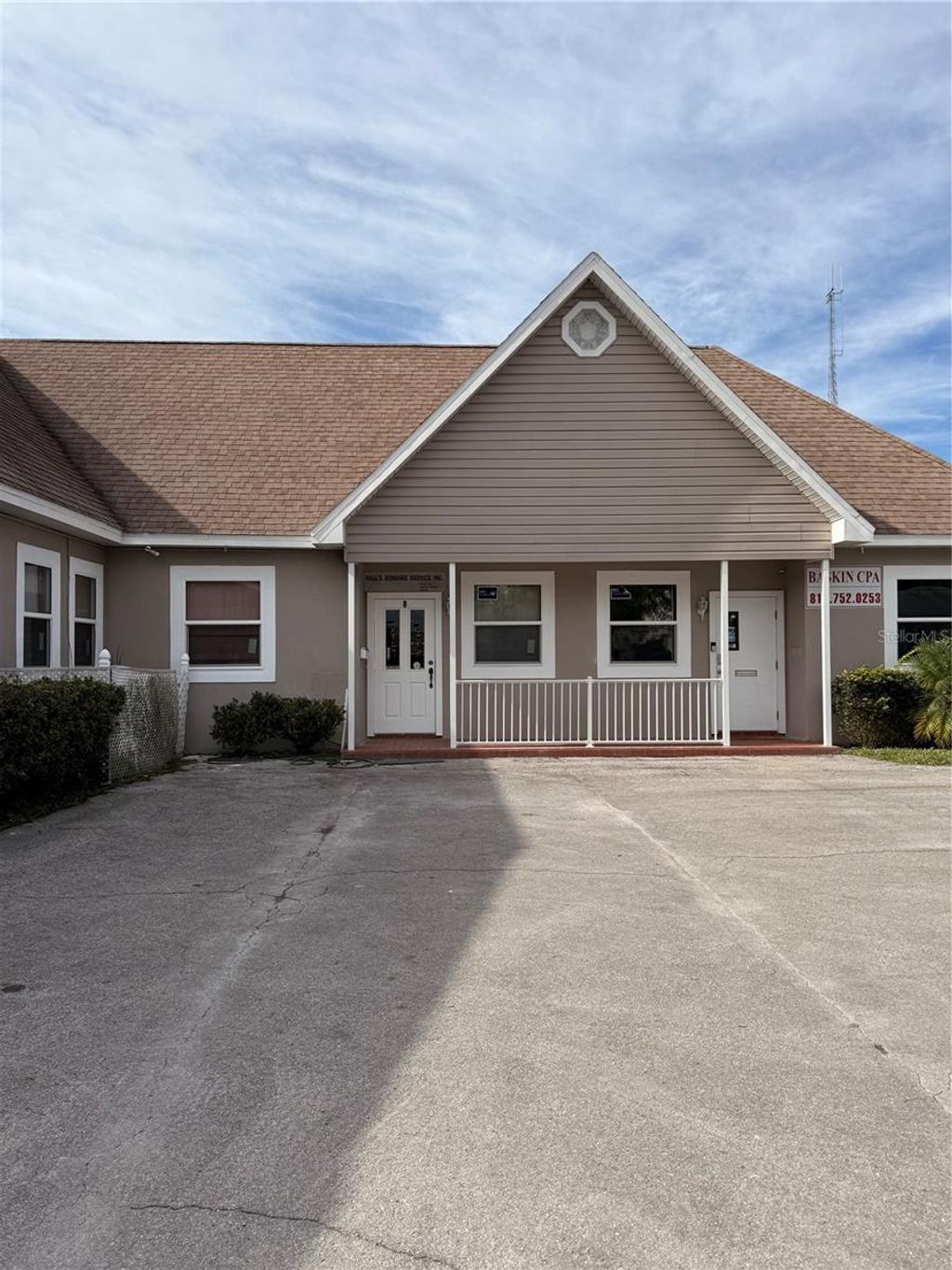 Photo of 504 E Baker Street, Plant City, FL 33563 (MLS # TB8455783)