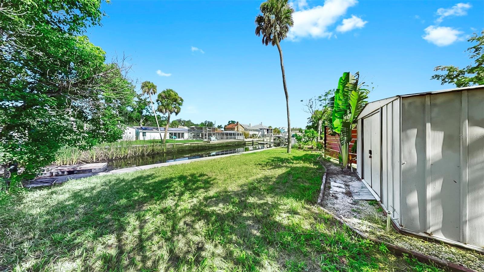 TROPIC SHORES - Residential Lease