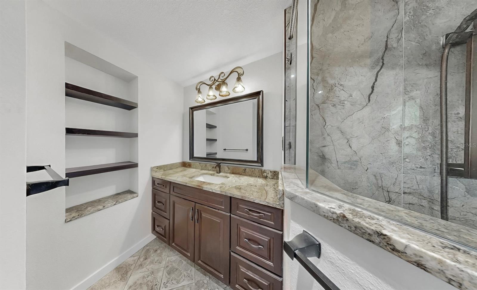 TROPIC SHORES - Residential Lease