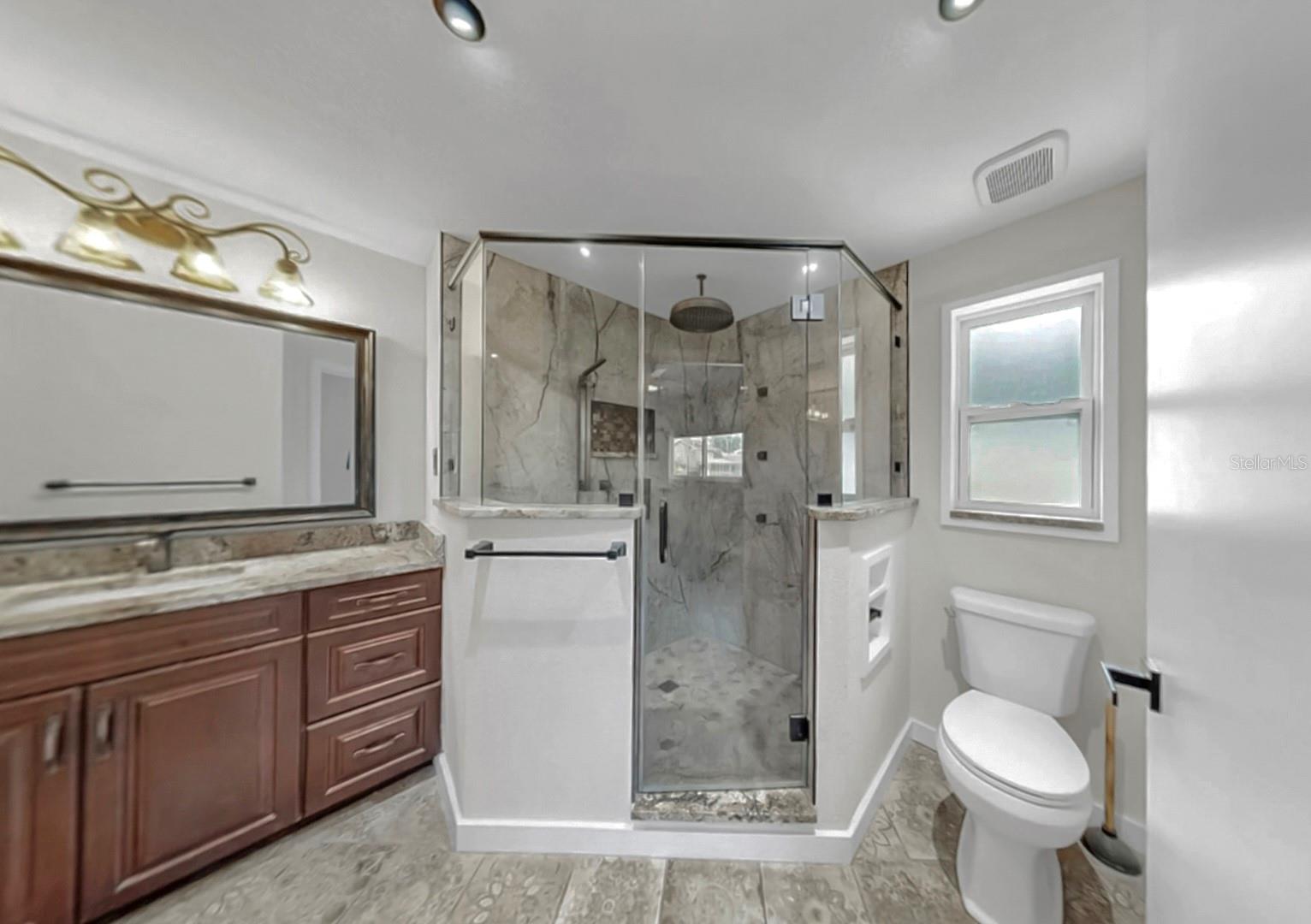 TROPIC SHORES - Residential Lease