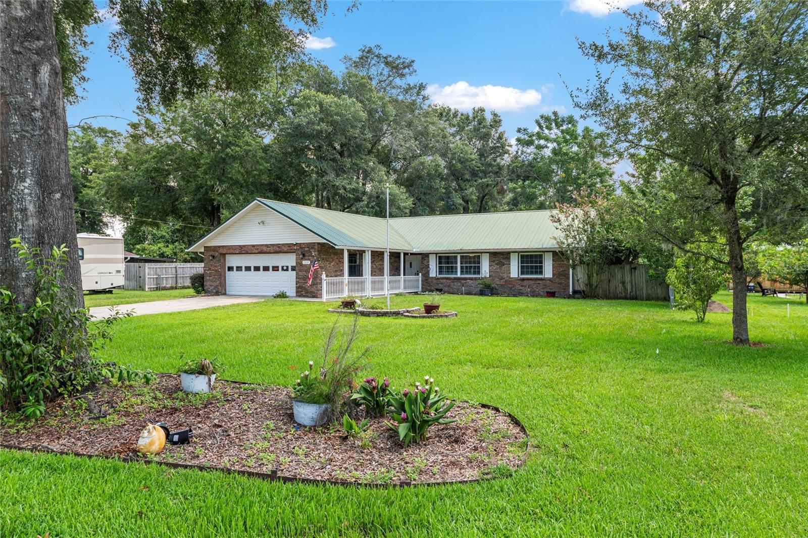 2828 NE 31ST PLACE