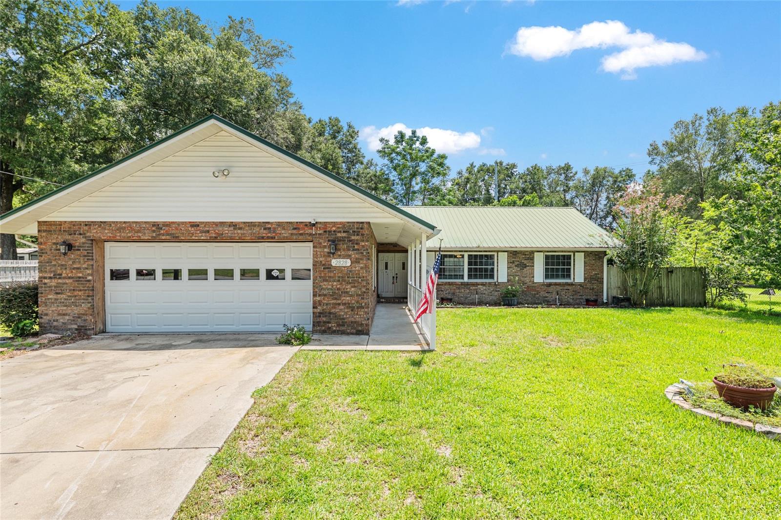 2828 NE 31ST PLACE