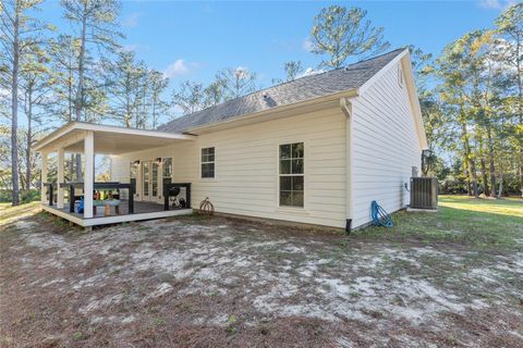 A home in REDDICK