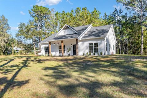 A home in REDDICK