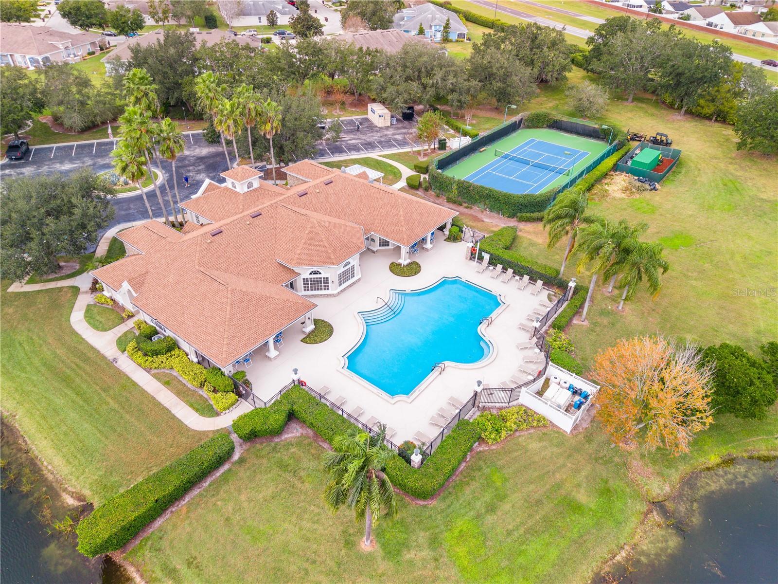 STONEHURST AT STONEFIELD - Residential Lease