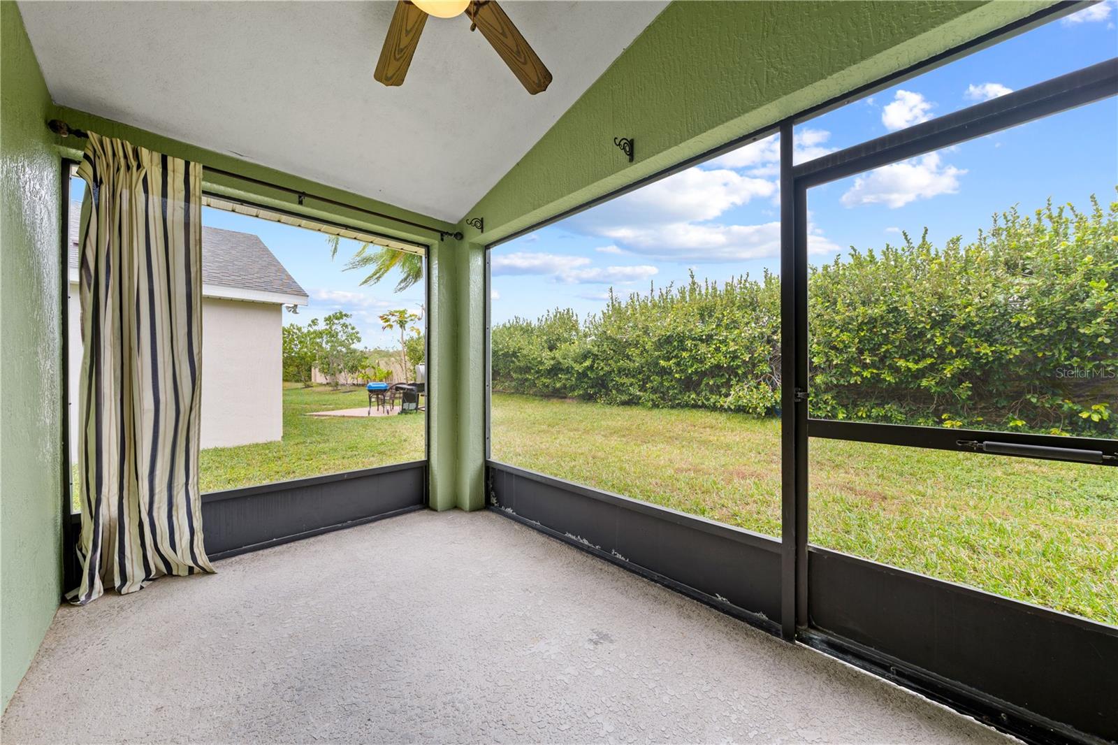 STONEHURST AT STONEFIELD - Residential Lease