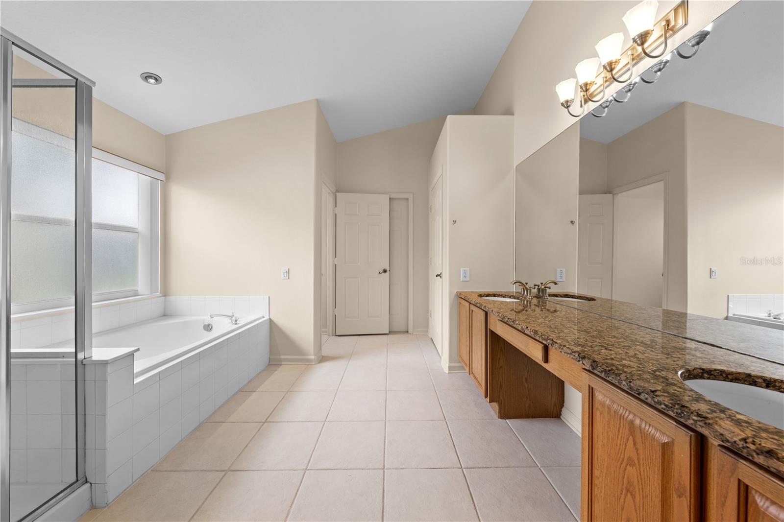 STONEHURST AT STONEFIELD - Residential Lease