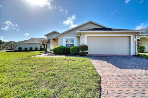 Photo of 232 Oak Hammock Dr, Davenport, FL 33837 (MLS # S5147118)