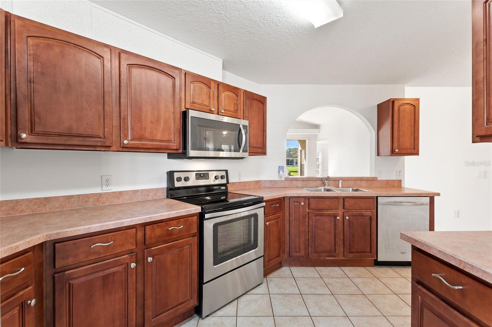 RIDGEWOOD LAKES VILLAGE 06 - Residential