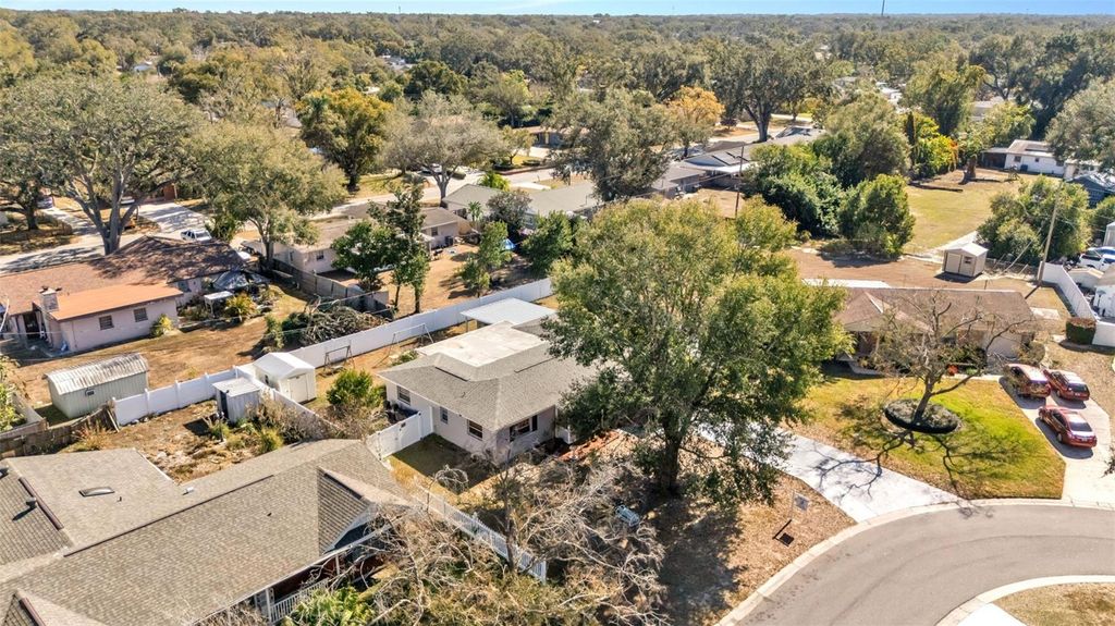 Photo of 115 Morrow Circle, Brandon, FL 33510 (MLS # TB8455227)