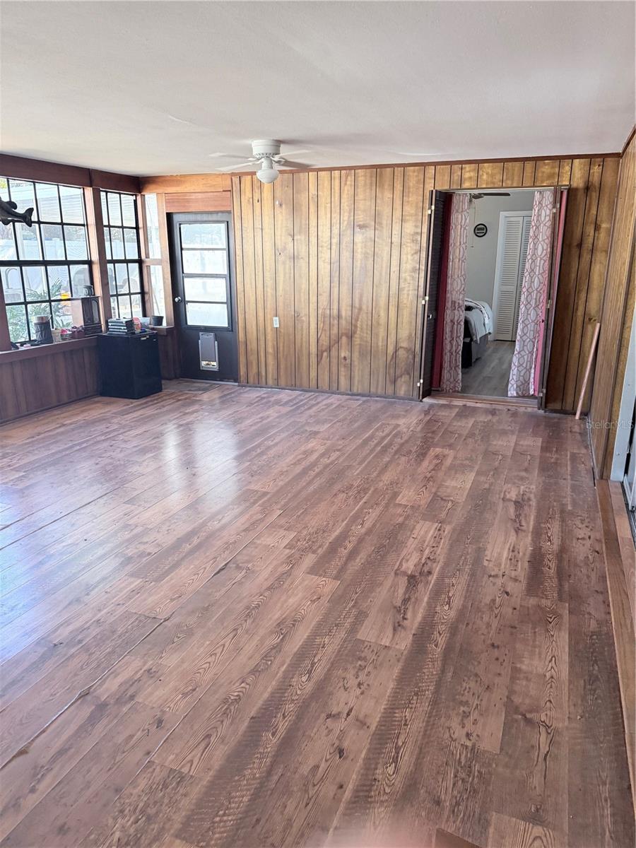 HIGHLAND GROVES ESTATES - Residential