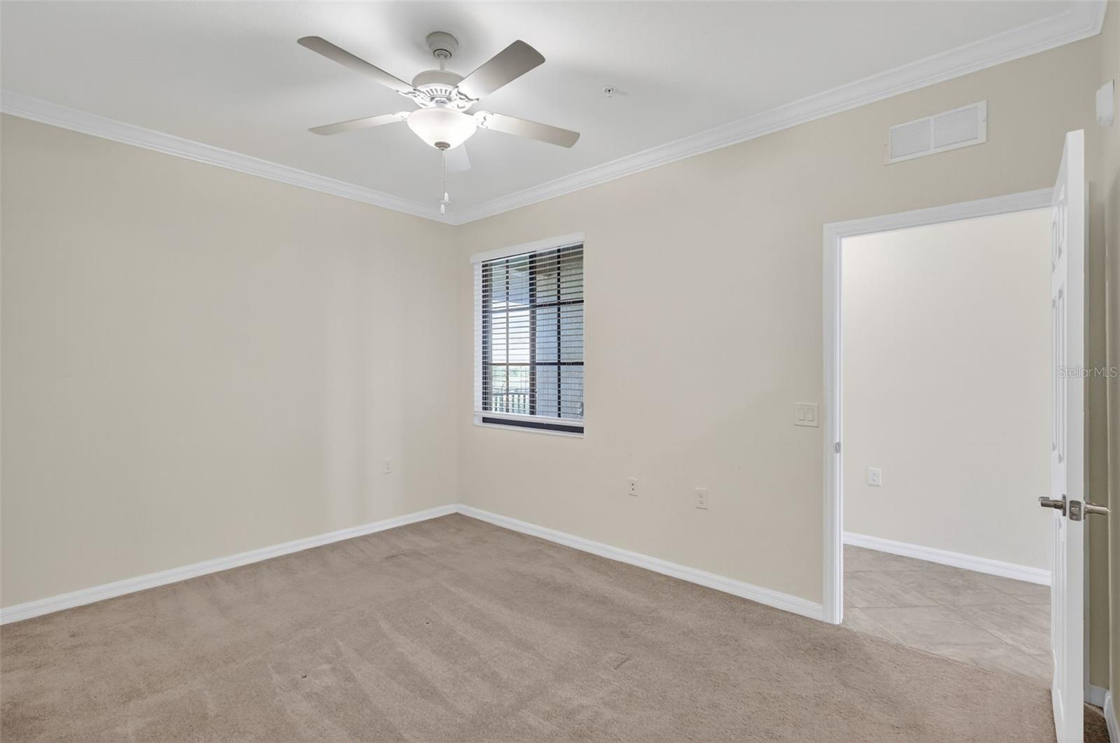 LAKEWOOD NATIONAL - Residential