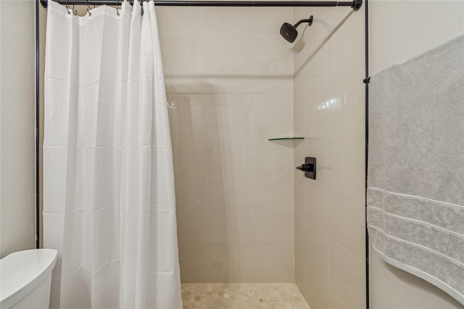 HAMPTON PARK TWNHMS UN 2 - Residential