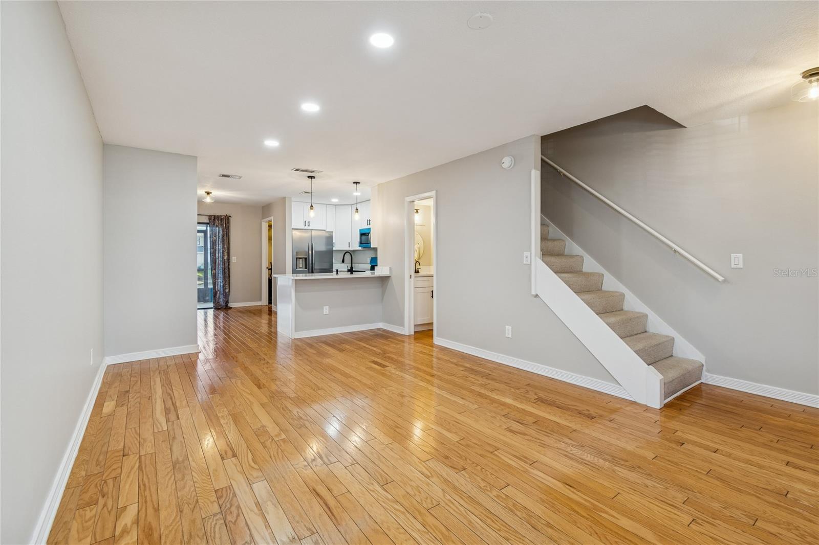 HAMPTON PARK TWNHMS UN 2 - Residential