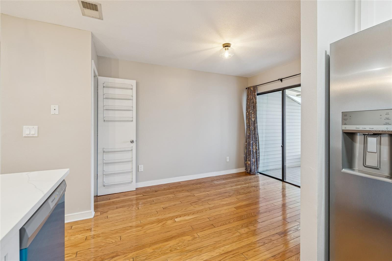 HAMPTON PARK TWNHMS UN 2 - Residential