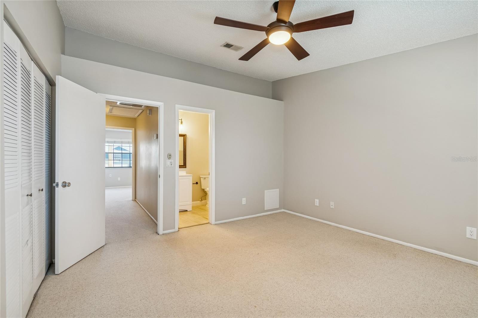 HAMPTON PARK TWNHMS UN 2 - Residential