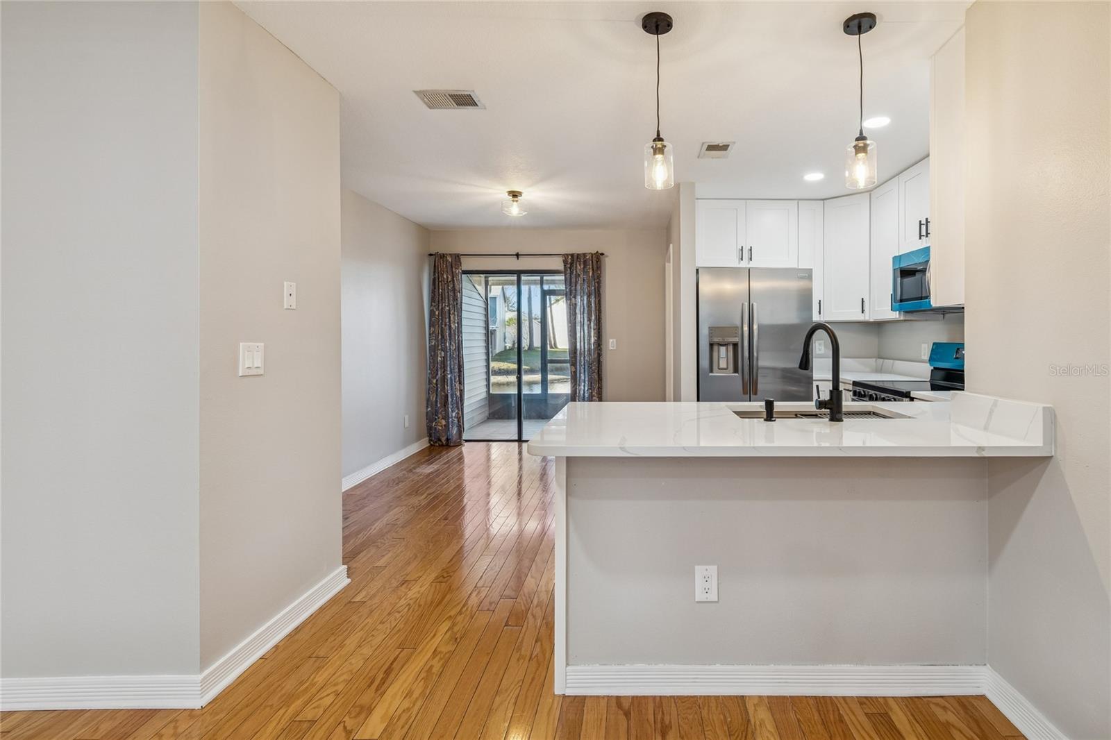 HAMPTON PARK TWNHMS UN 2 - Residential