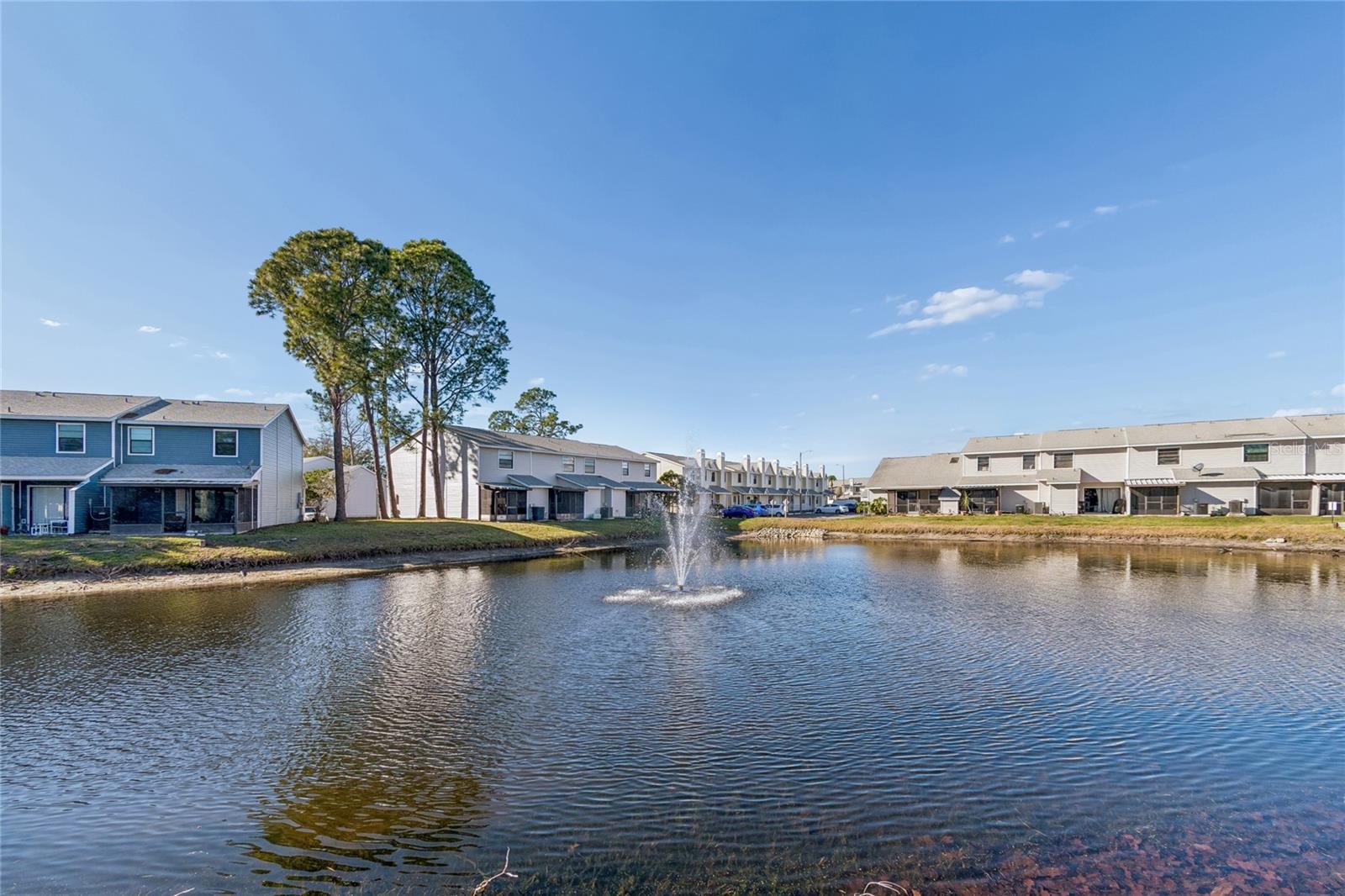 HAMPTON PARK TWNHMS UN 2 - Residential