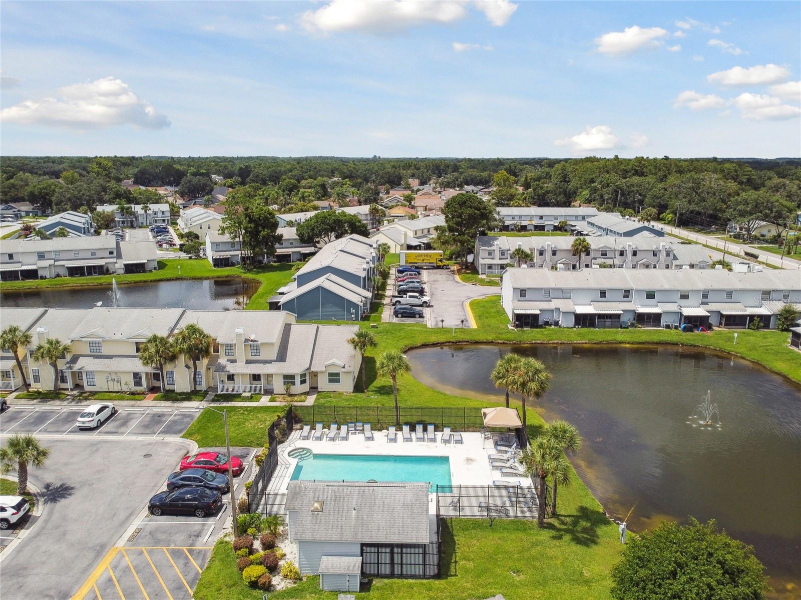 HAMPTON PARK TWNHMS UN 2 - Residential