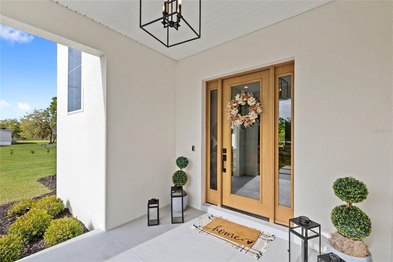 COUNTRY MEADOW - Residential