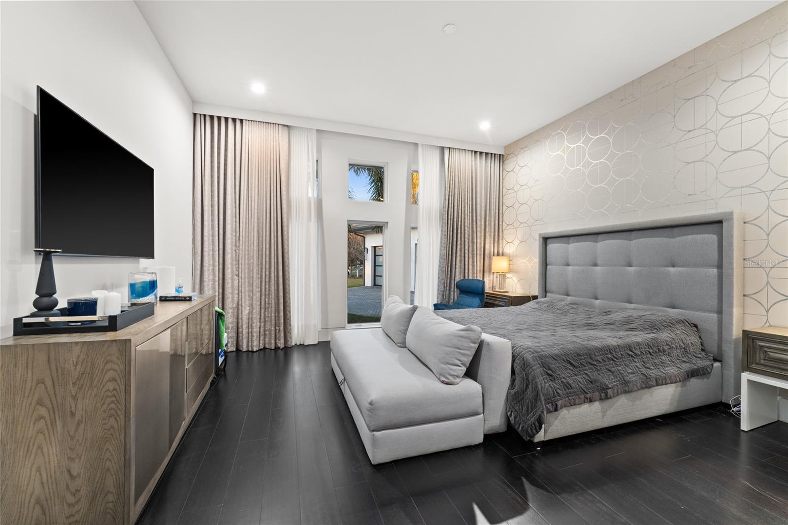CASA DEL LAGO REP - Residential