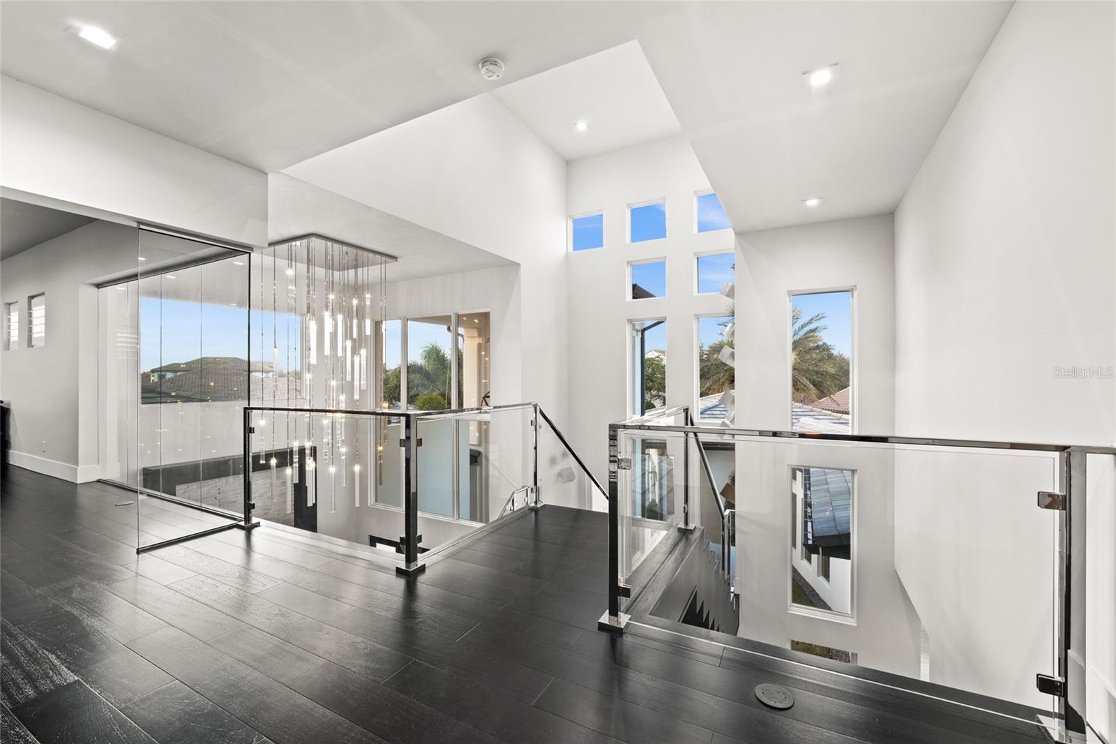 CASA DEL LAGO REP - Residential