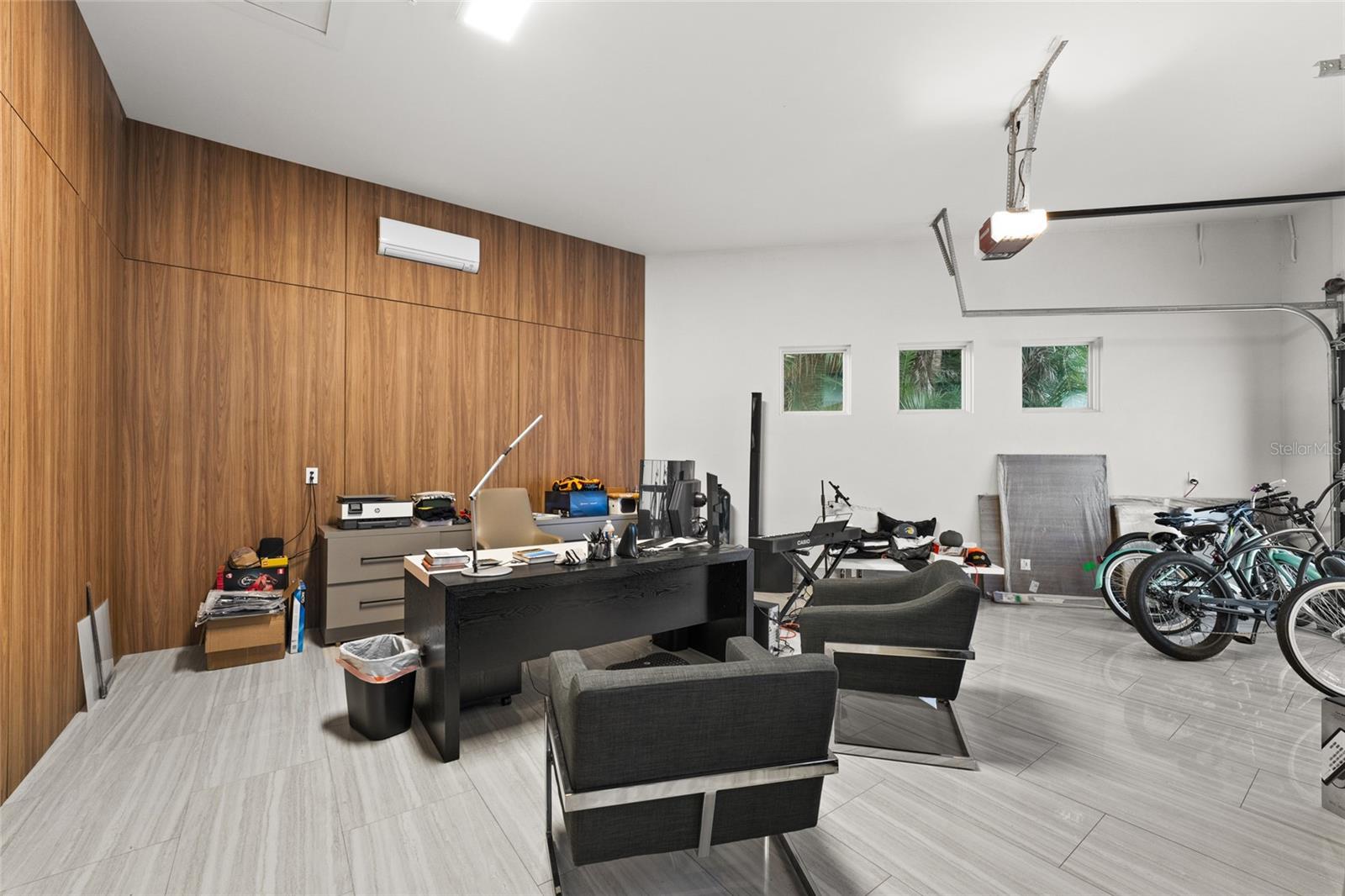 CASA DEL LAGO REP - Residential