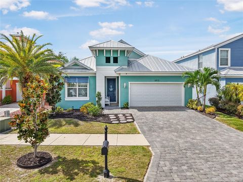Photo of 6412 Grenada Island Avenue, Apollo Beach, FL 33572 (MLS # TB8431501)