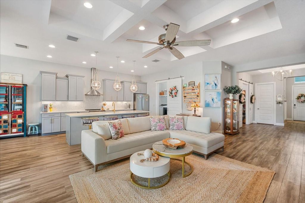 Photo of 6412 Grenada Island Avenue, Apollo Beach, FL 33572 (MLS # TB8431501)