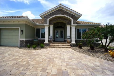 A home in PUNTA GORDA