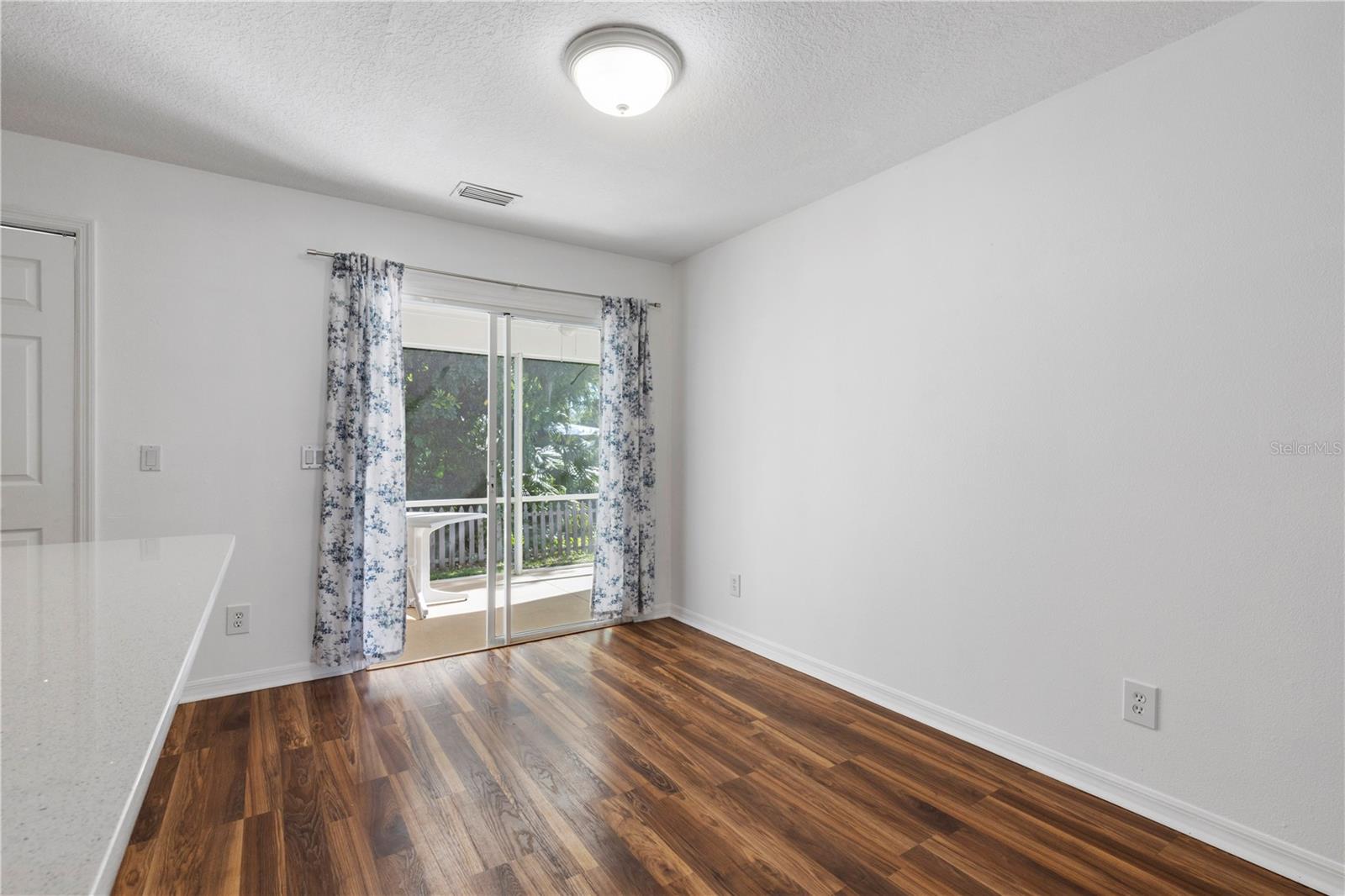 CLARK MEADOWS - Residential Lease
