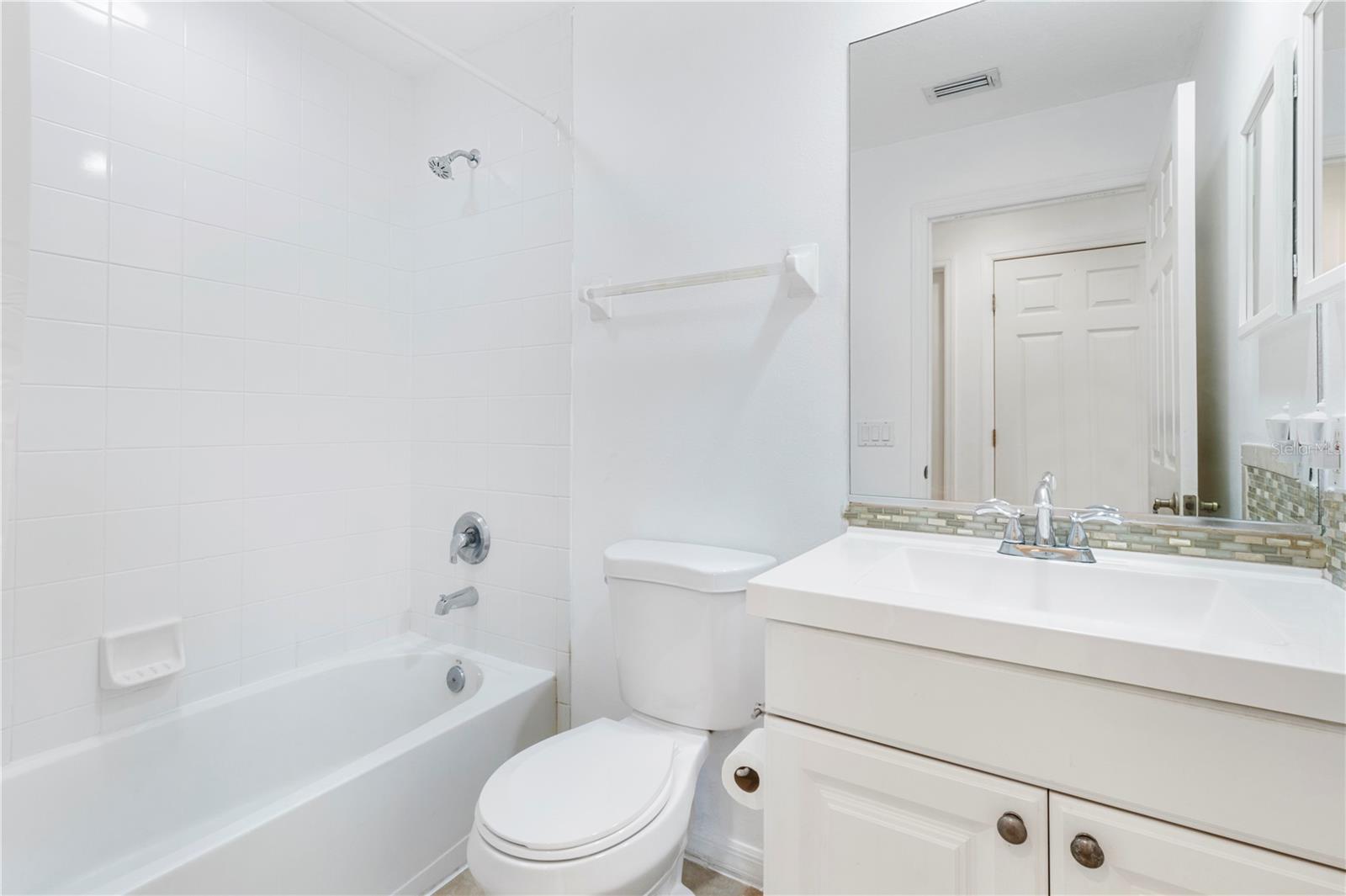 CLARK MEADOWS - Residential Lease