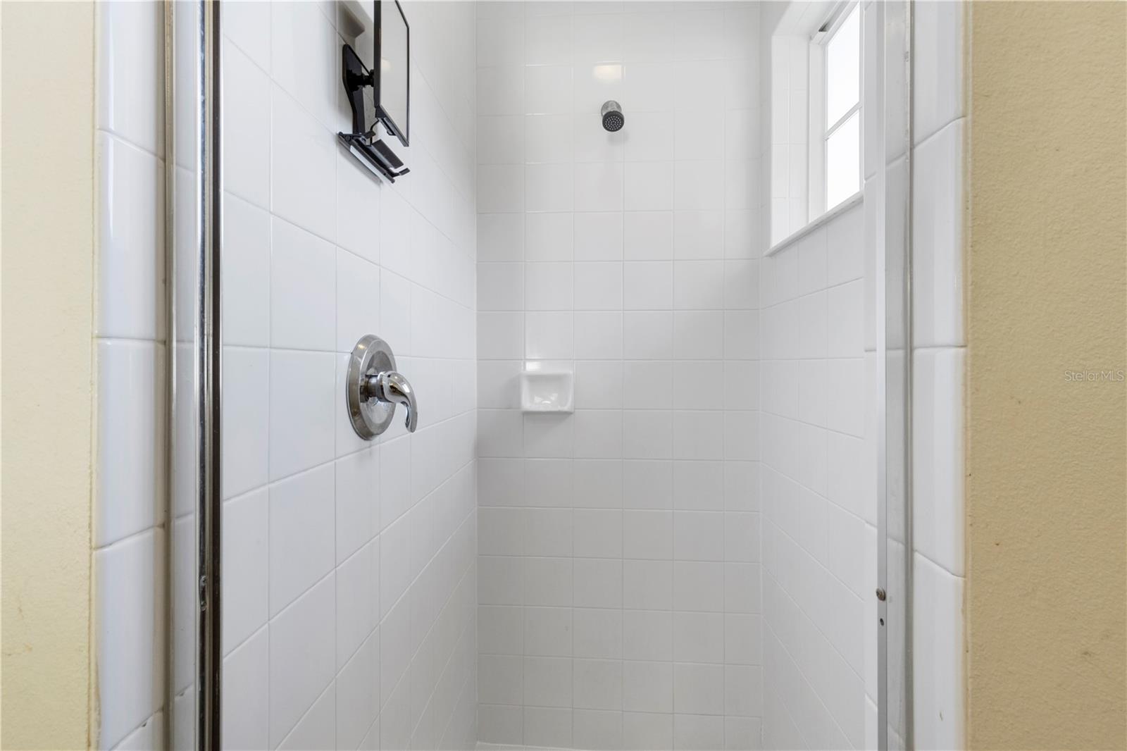 CLARK MEADOWS - Residential Lease