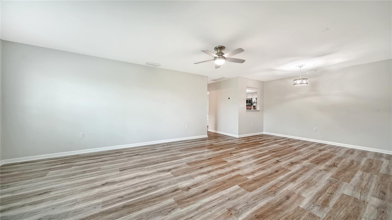 5689 EVERGREEN DRIVE 18