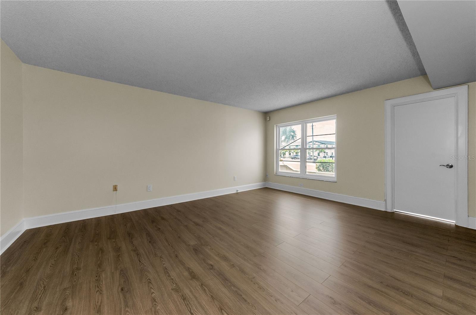 PORT BELLEAIR 4 CONDO - Residential