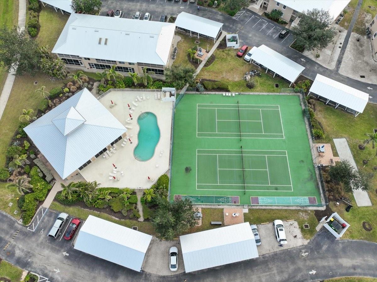 FIDDLERS GREEN NATURE TRAIL BL - Residential