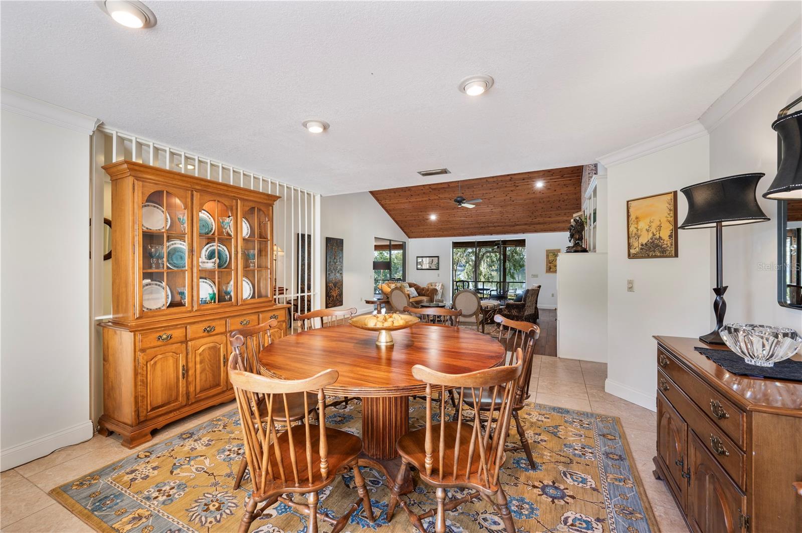 CHRISTINA WOODS PH 09 - Residential