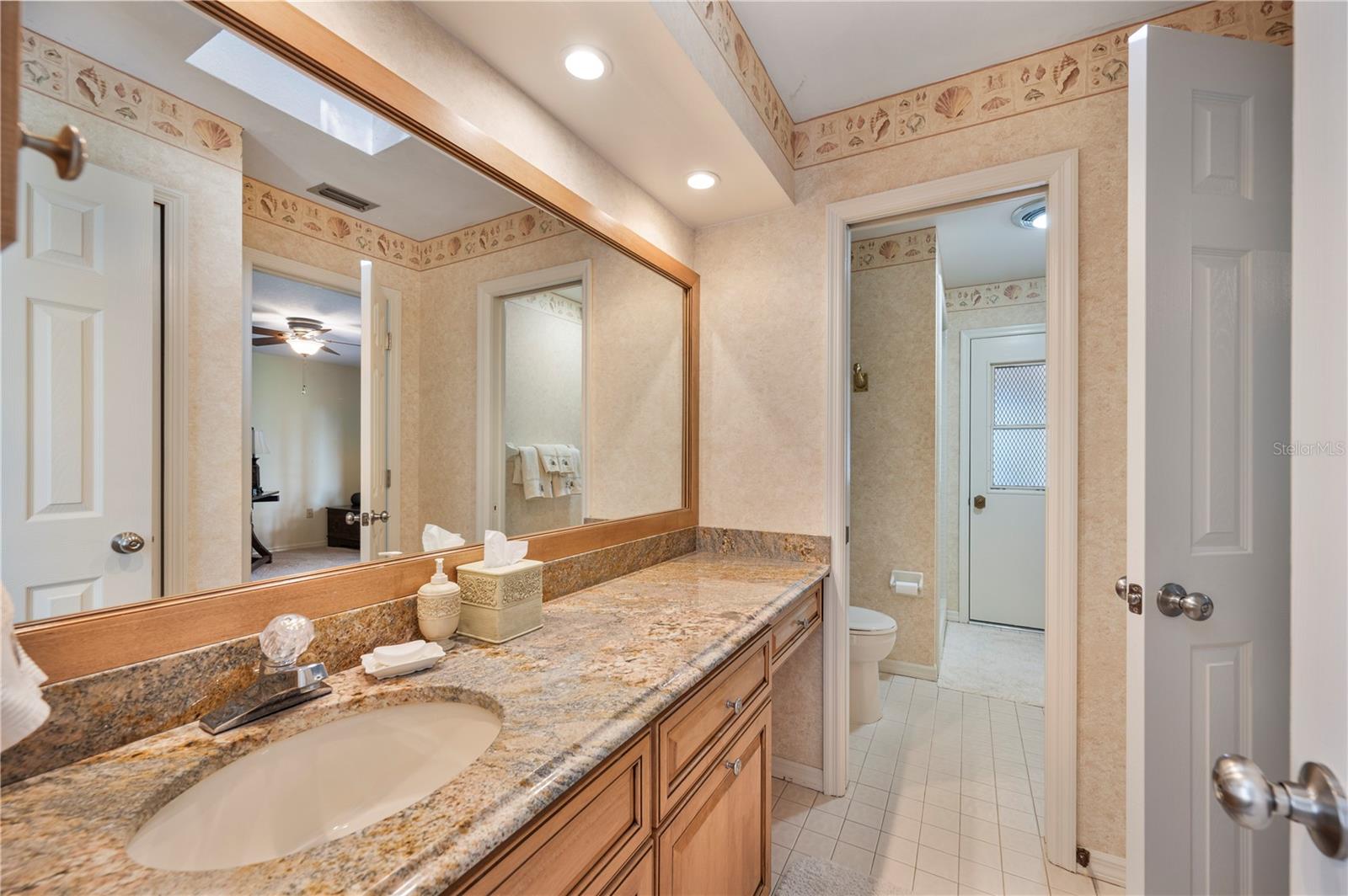 CHRISTINA WOODS PH 09 - Residential