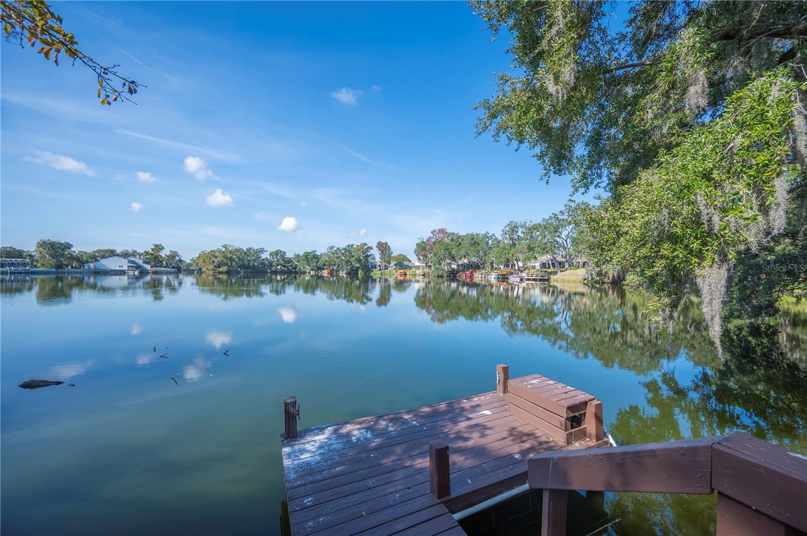 CHRISTINA WOODS PH 09 - Residential