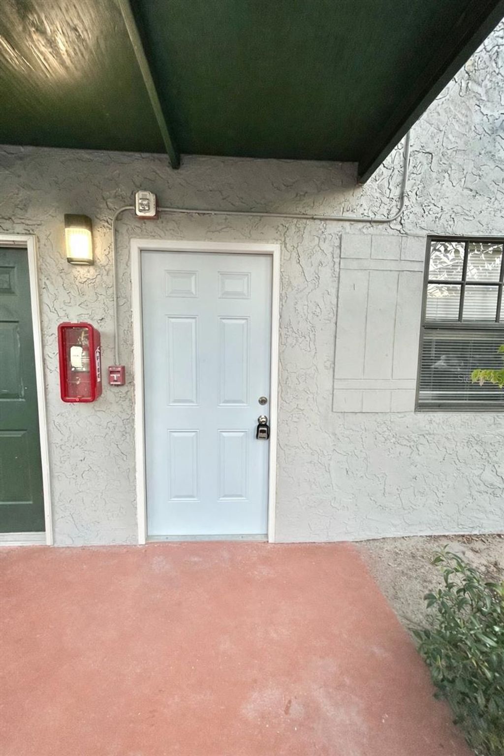 Photo of 12407 Oak Cedar Place #101, Tampa, FL 33612 (MLS # TB8466047)